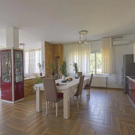 Vanesa Family Appartement *
